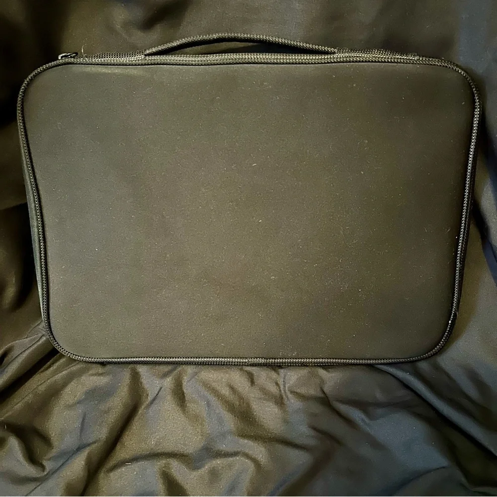 KENSINGTON LAPTOP SLEEVE - Picture 6 of 7